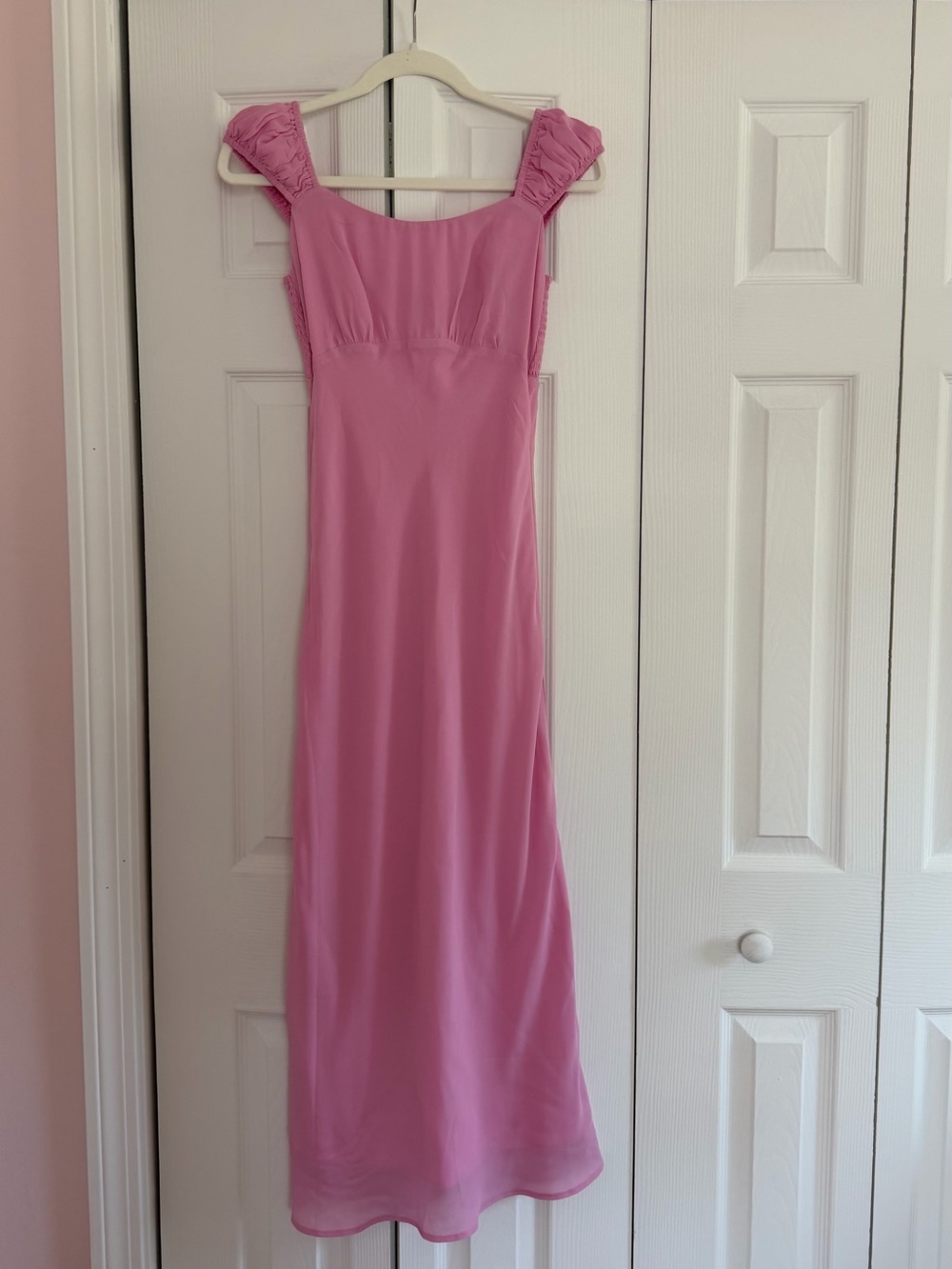 Abercrombie & Fitch Pink Ruched-Strap Maxi Dress